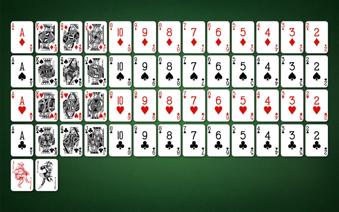 Das Whist-Deck besteht aus 52 Spielkarten in 4 Farben sowie zwei unterschiedlichen Jokern